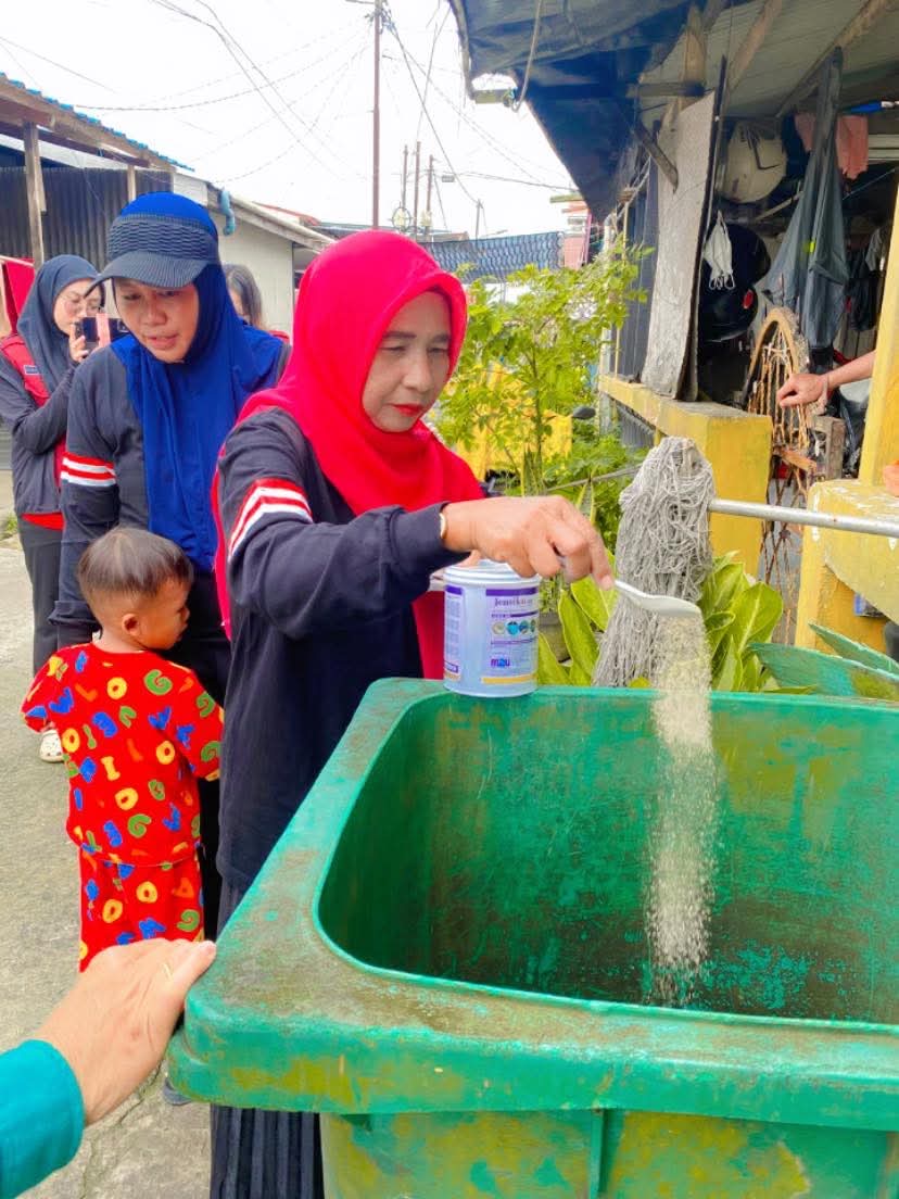 7c654530-d744-4ea9-9e94-06c571630ada